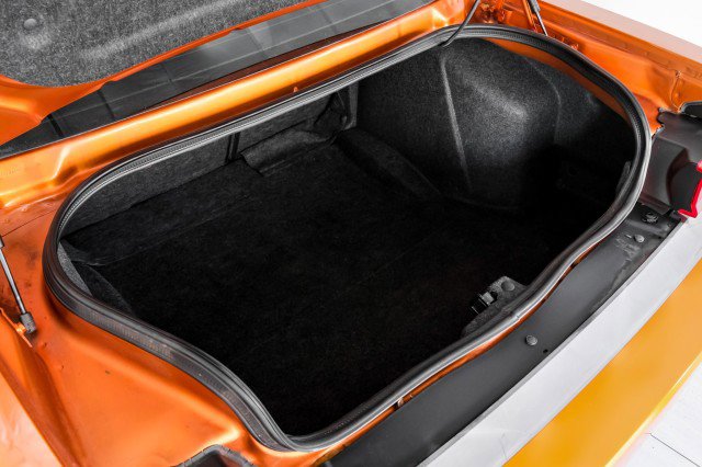 Used 2011 Dodge Challenger R/T RWD image 49