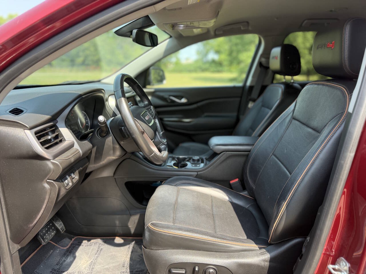 Used 2020 GMC Acadia AT4 AWD/4WD image 8