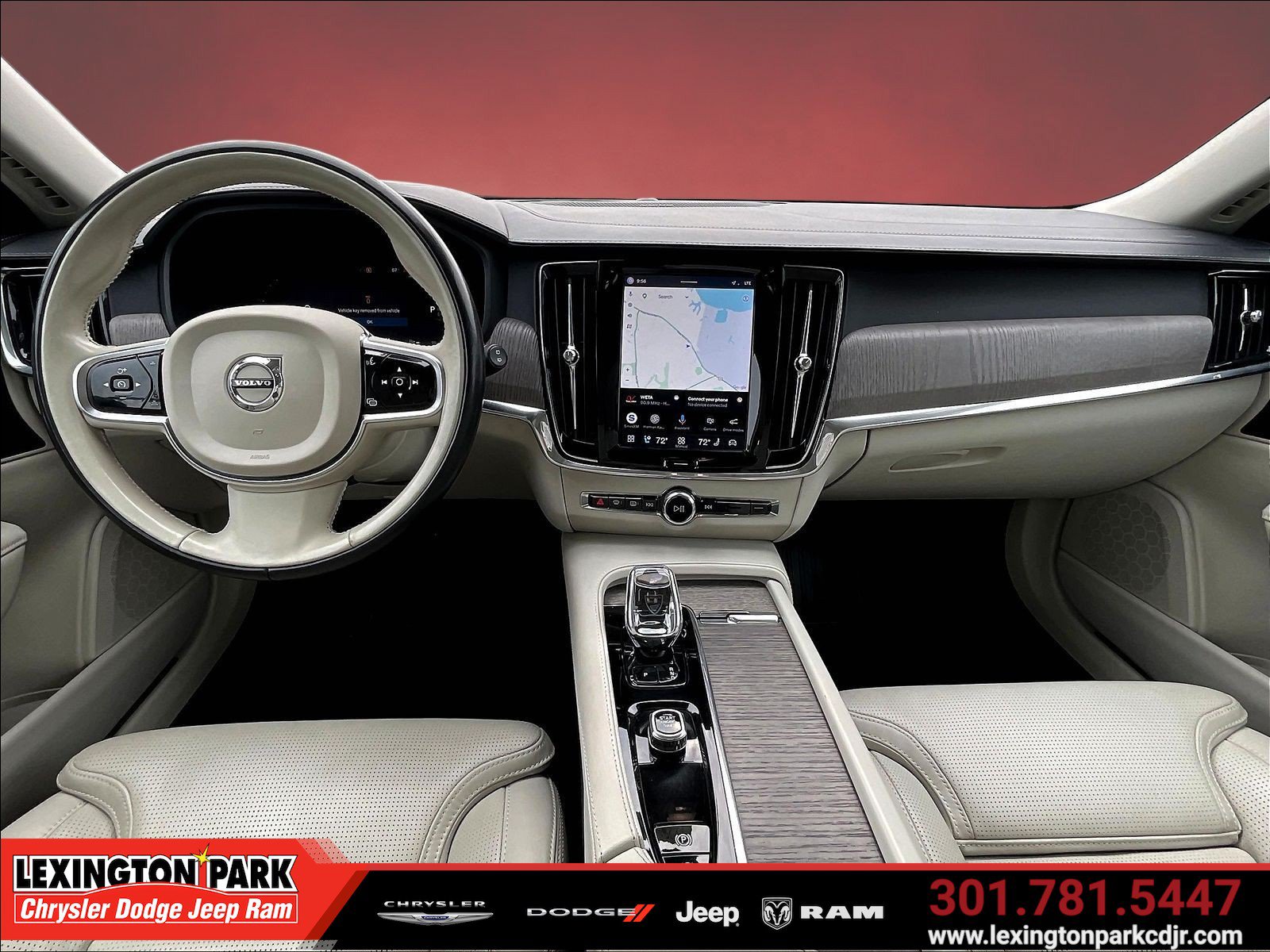 Used 2023 Volvo V90 B6 Cross Country Ultimate AWD/4WD image 7