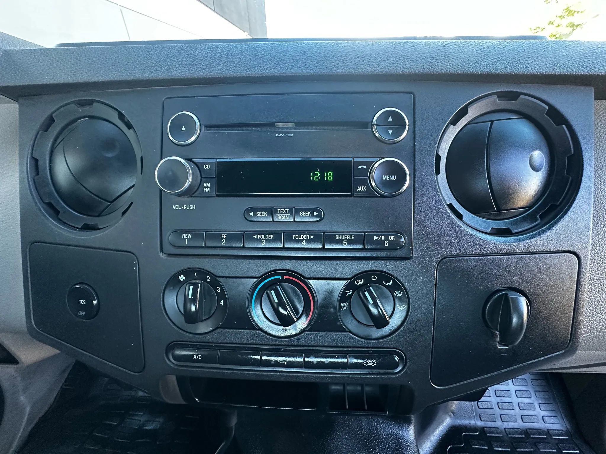 Used 2010 Ford F250 XL image 21