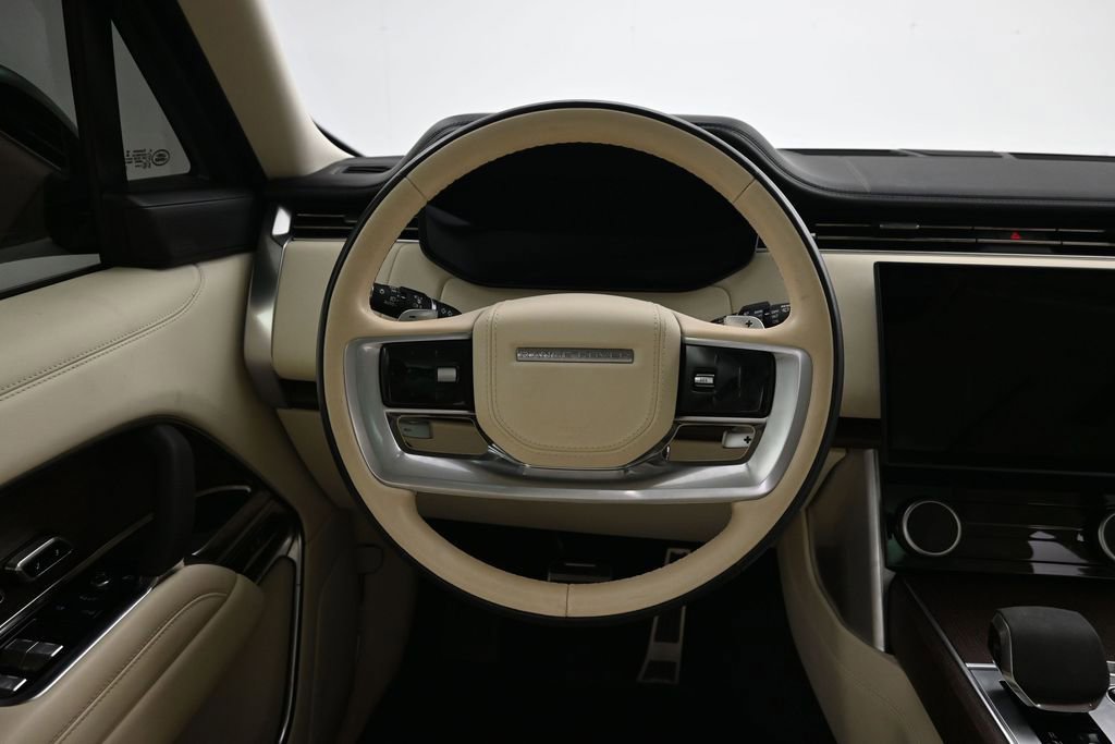 Used 2023 Land Rover Range Rover Long Wheelbase Autobiography AWD/4WD image 12
