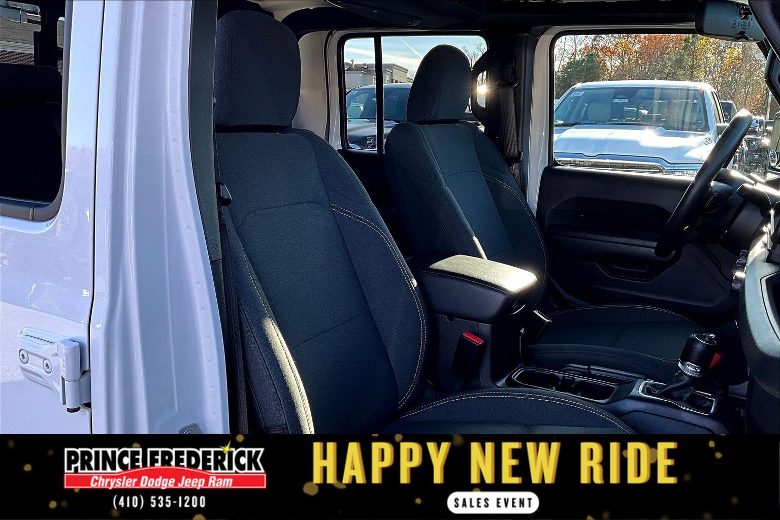 Used 2024 Jeep Gladiator Sport image 7