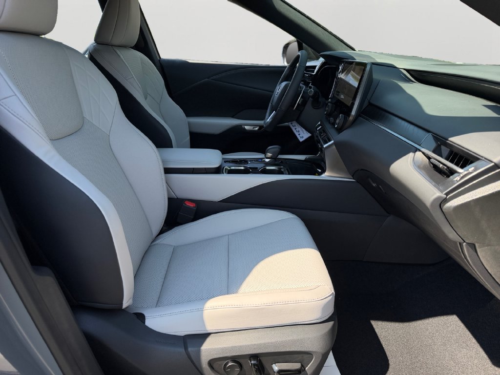 New 2026 Lexus RX 350 F Sport w/ Convenience Package AWD/4WD image 5