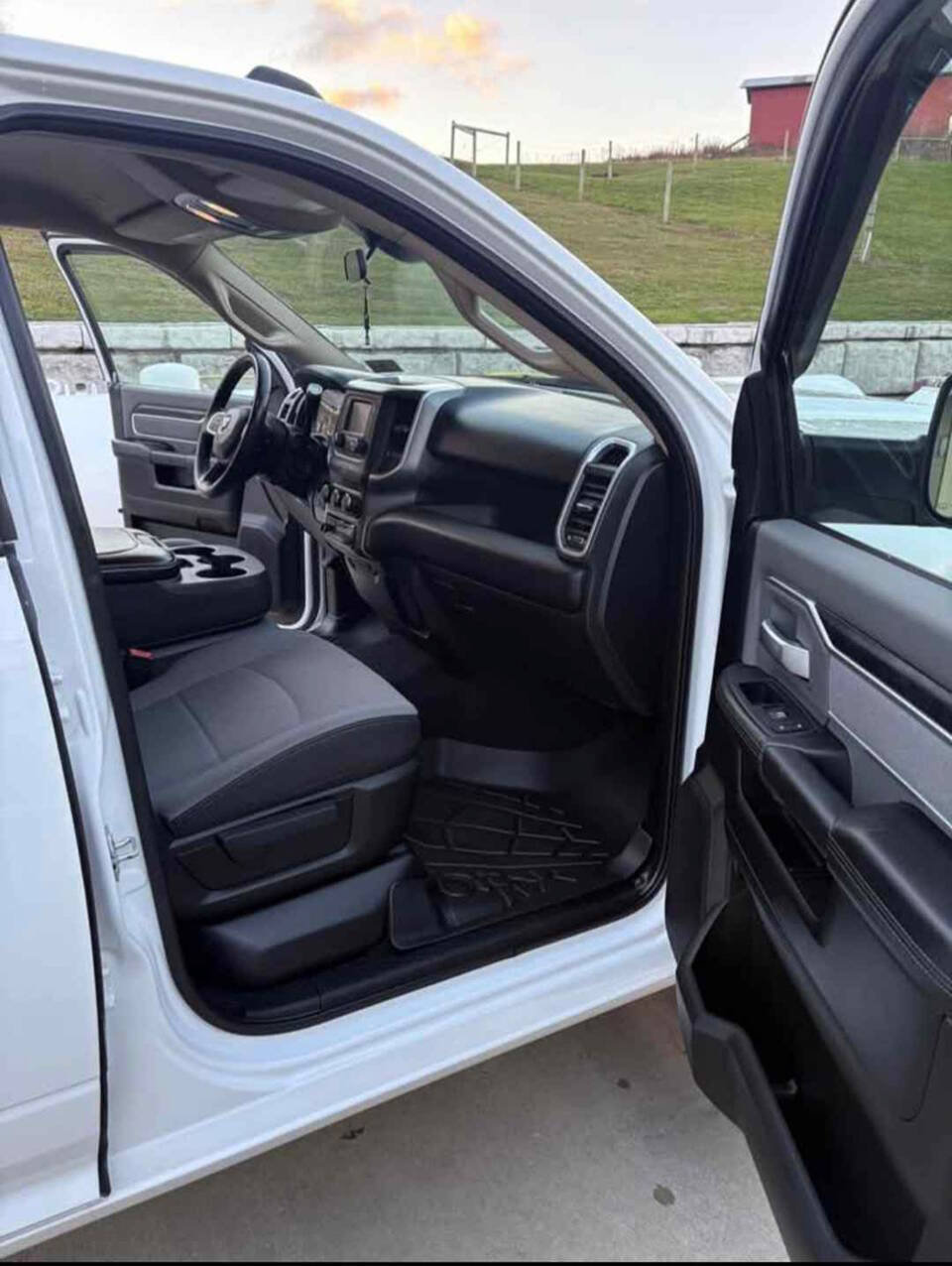 Used 2019 RAM 3500 Big Horn AWD/4WD image 10