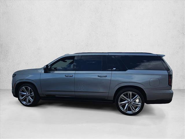 Used 2025 Cadillac Escalade ESV Sport Platinum AWD/4WD image 6