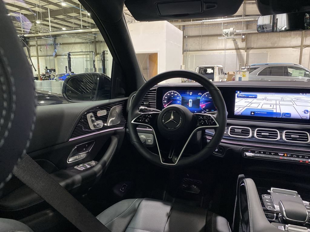 Used 2026 Mercedes-Benz GLE 580 4MATIC image 3