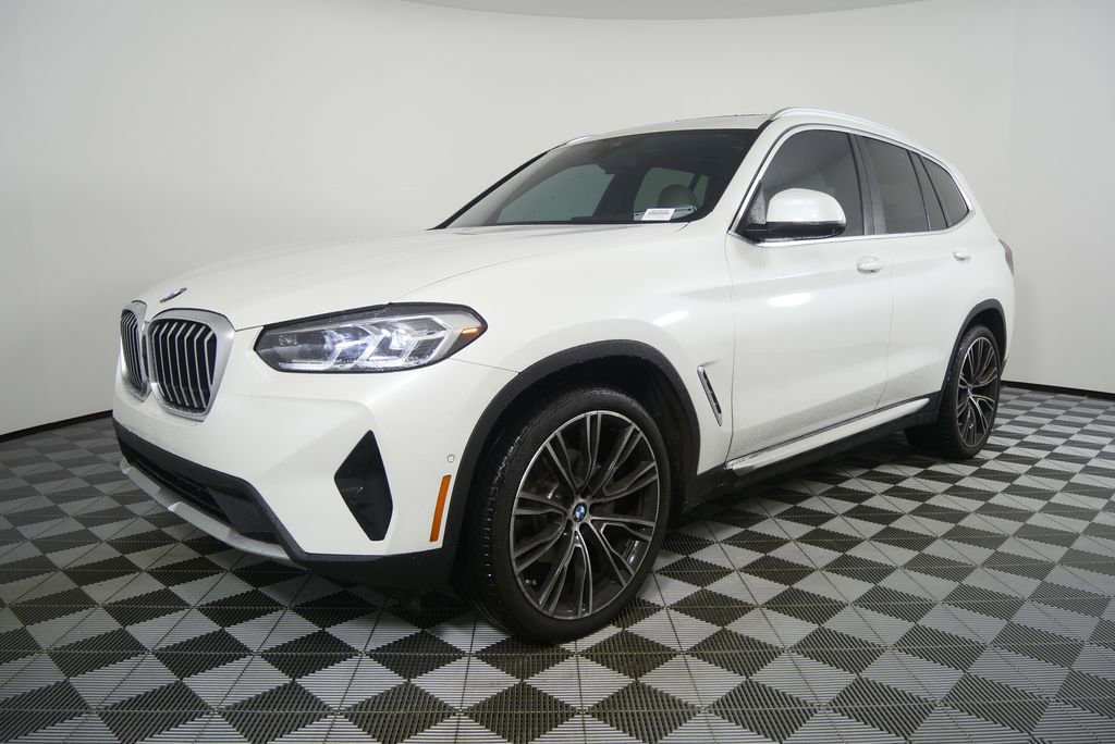 Certified 2024 BMW X3 sDrive30i w/ Premium Package image 7