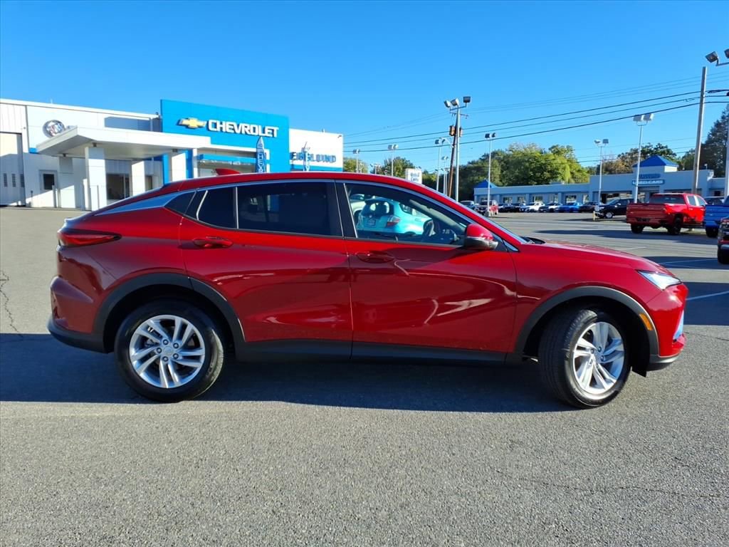 New 2026 Buick Envista Preferred w/ Convenience I Package image 3