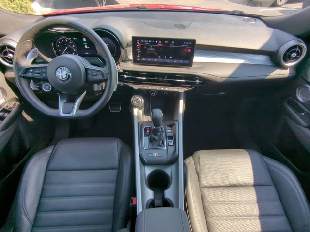 Used 2024 Alfa Romeo Tonale Veloce AWD/4WD image 18