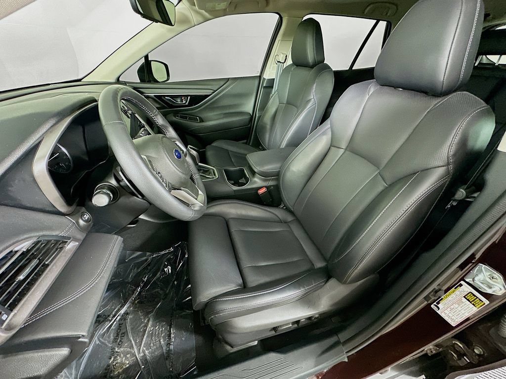 Certified 2025 Subaru Outback Limited AWD/4WD image 28