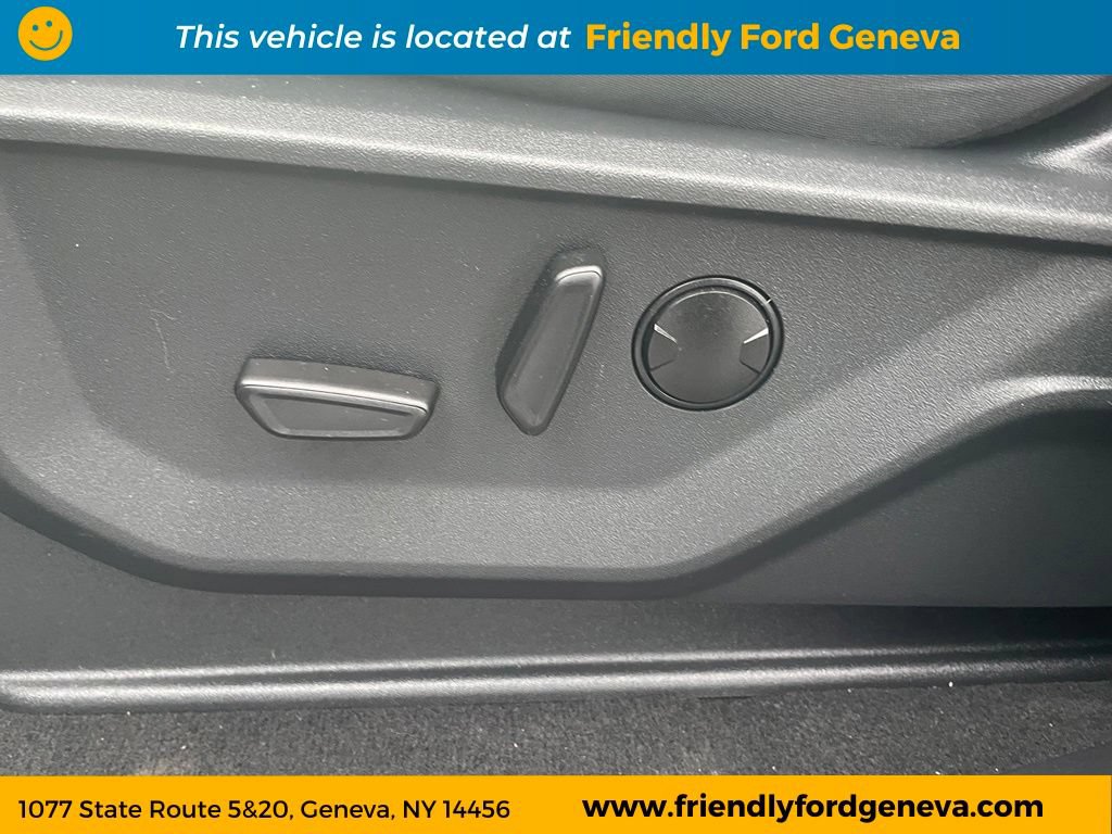 Used 2025 Ford Expedition Max Active AWD/4WD image 16