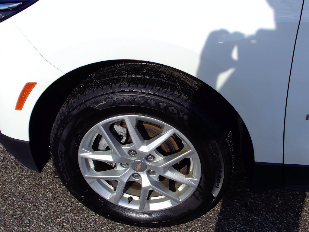 Used 2022 Chevrolet Equinox LT AWD/4WD image 11
