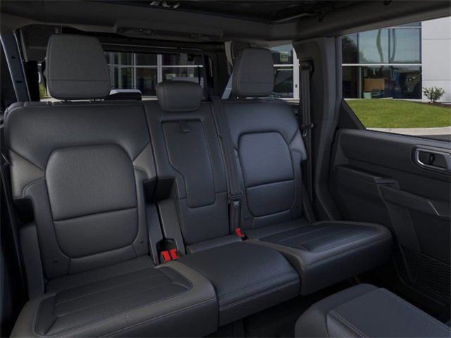 New 2025 Ford Bronco Outer Banks image 11