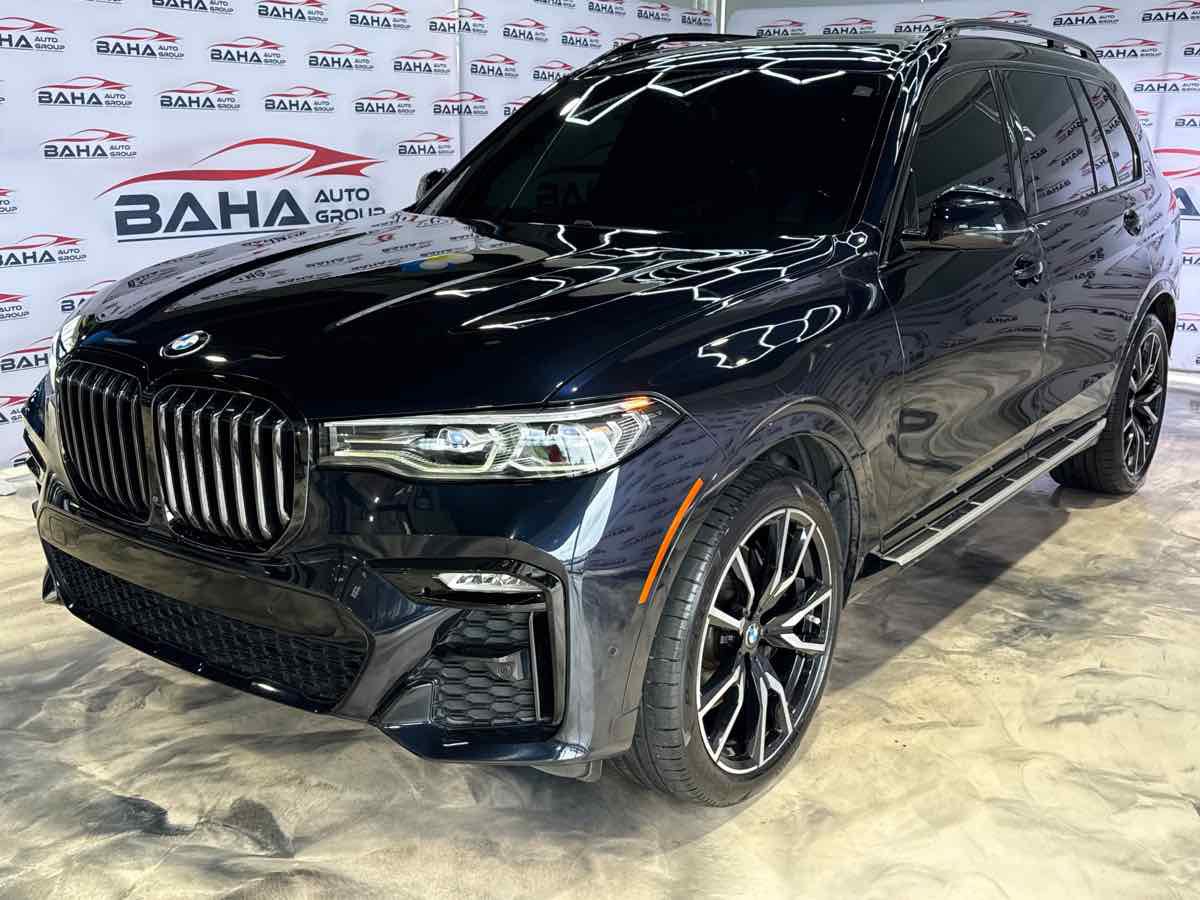 Used 2022 BMW X7 xDrive40i w/ M Sport Package AWD/4WD image 64