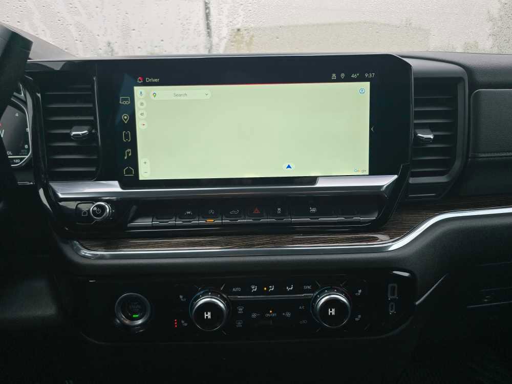 Used 2023 GMC Sierra 1500 SLE image 13