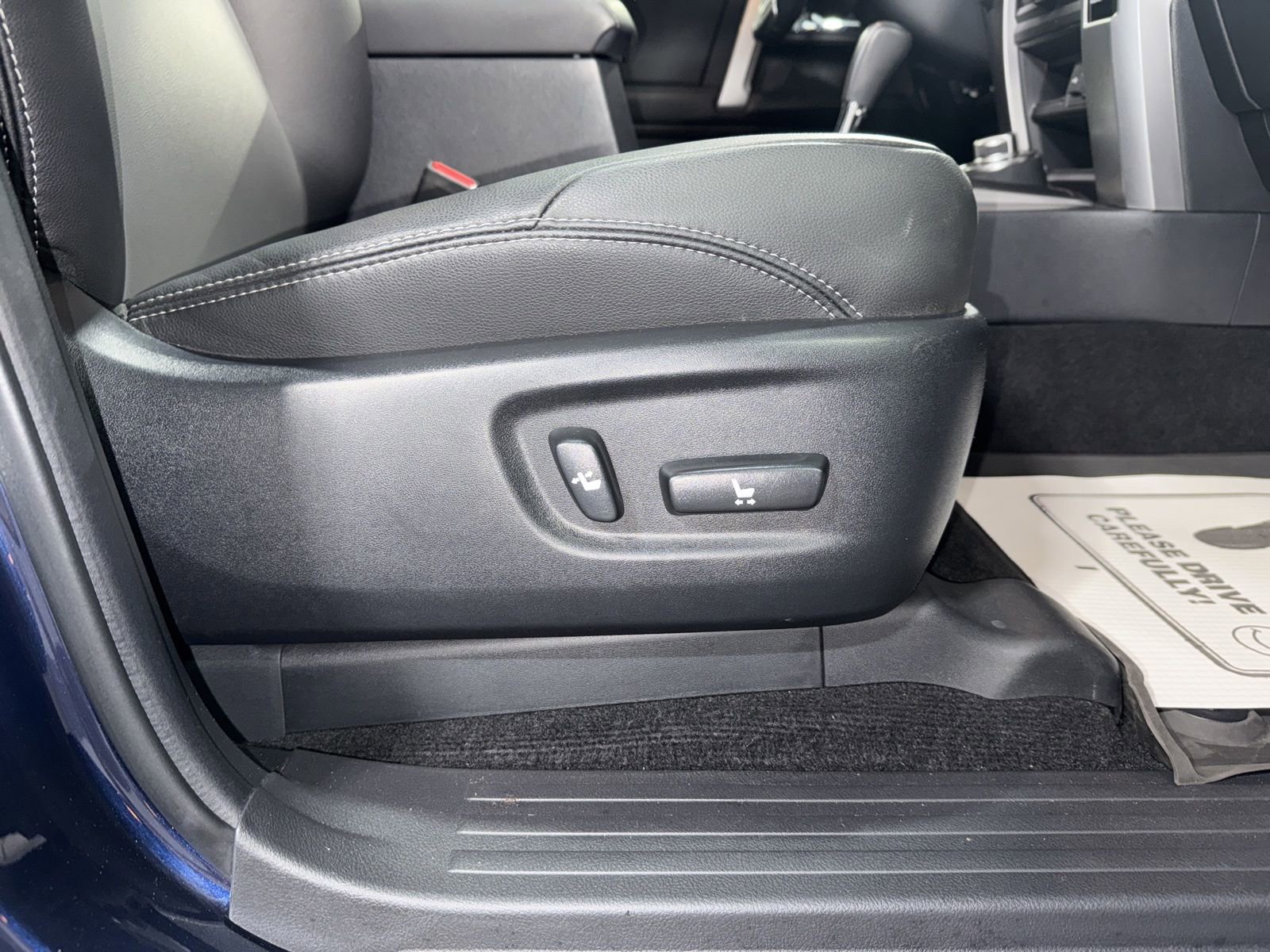Used 2023 Toyota 4Runner SR5 Premium w/ Moonroof Package image 12
