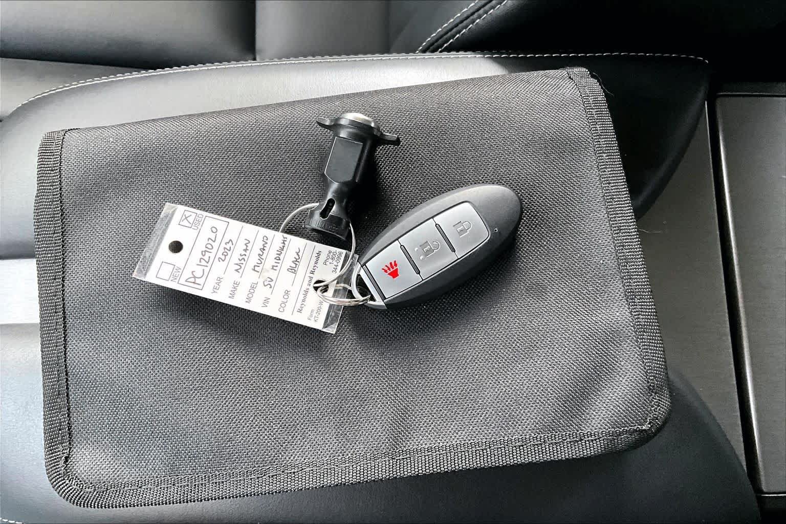 Used 2023 Nissan Murano SV w/ SV Midnight Edition Package FWD image 15