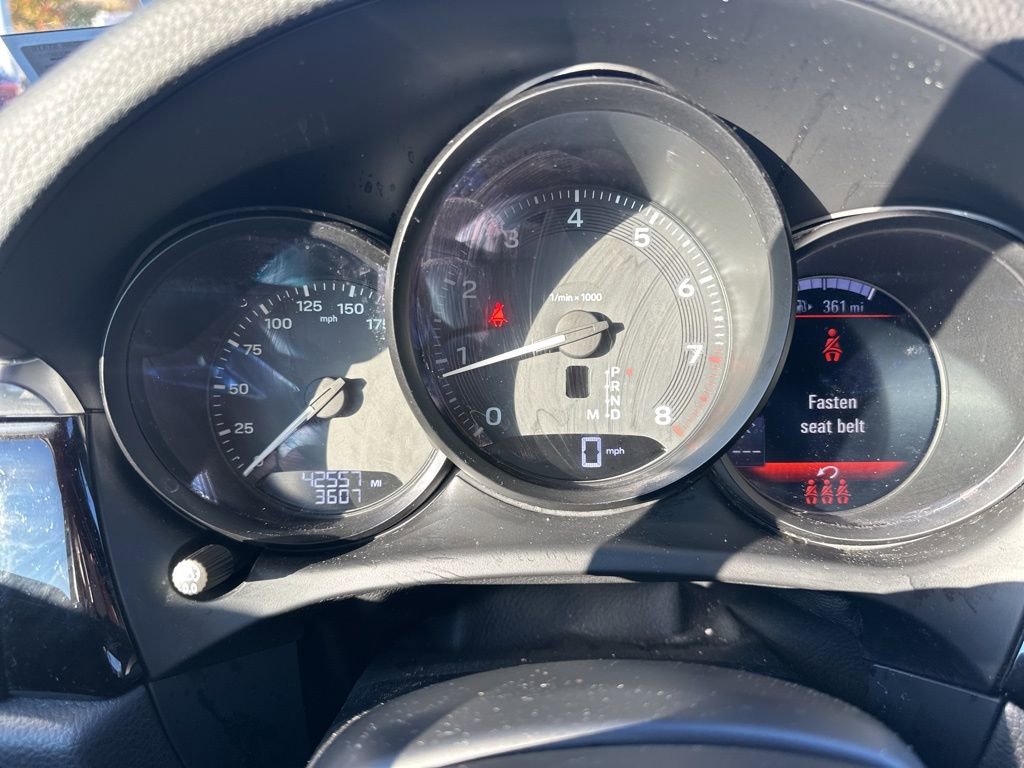 Used 2023 Porsche Macan image 15