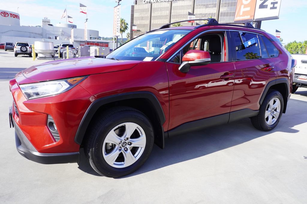 Certified 2020 Toyota RAV4 XLE w/ All Weather Liner Package FWD image 4