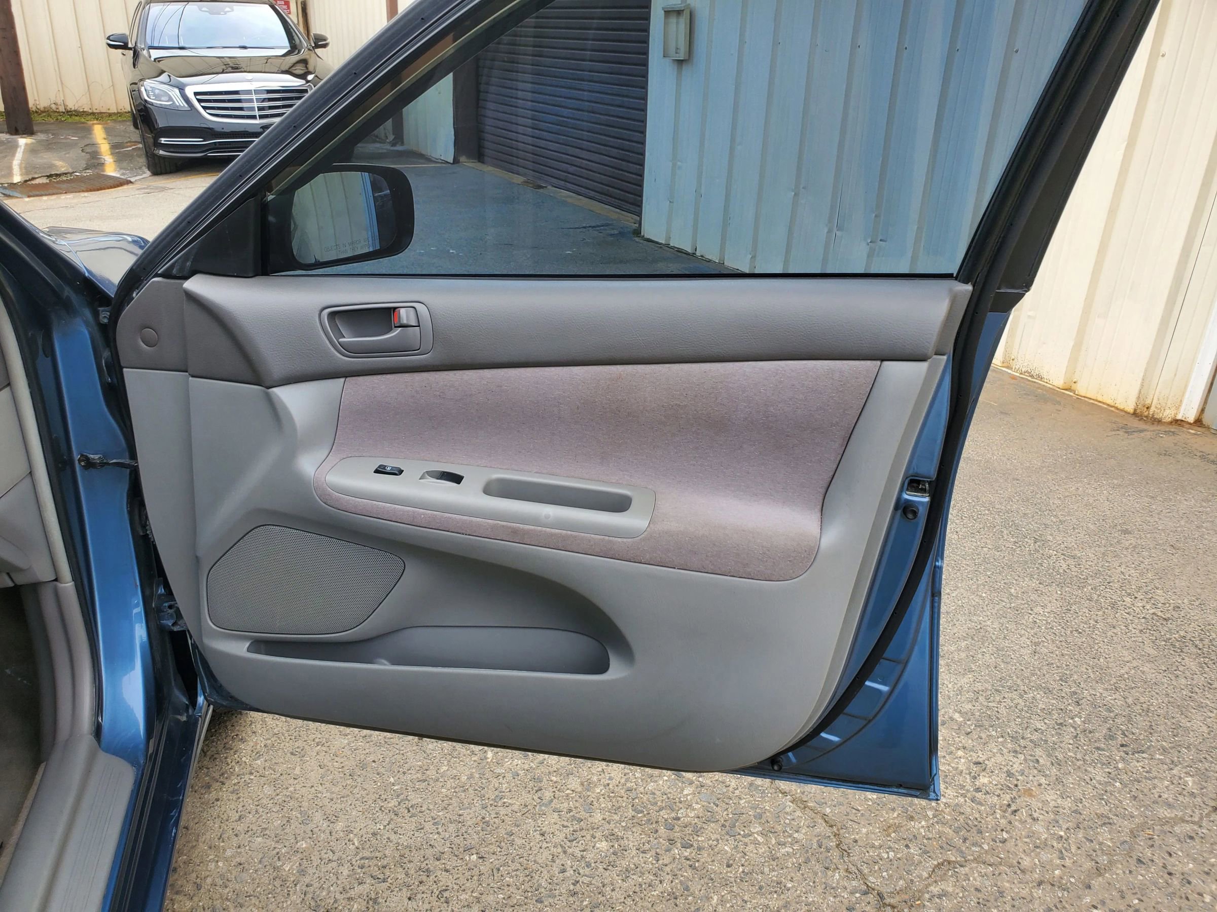 Used 2003 Toyota Camry LE FWD image 14