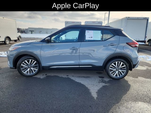 Used 2023 Nissan Kicks SR w/ SR Premium Package image 4