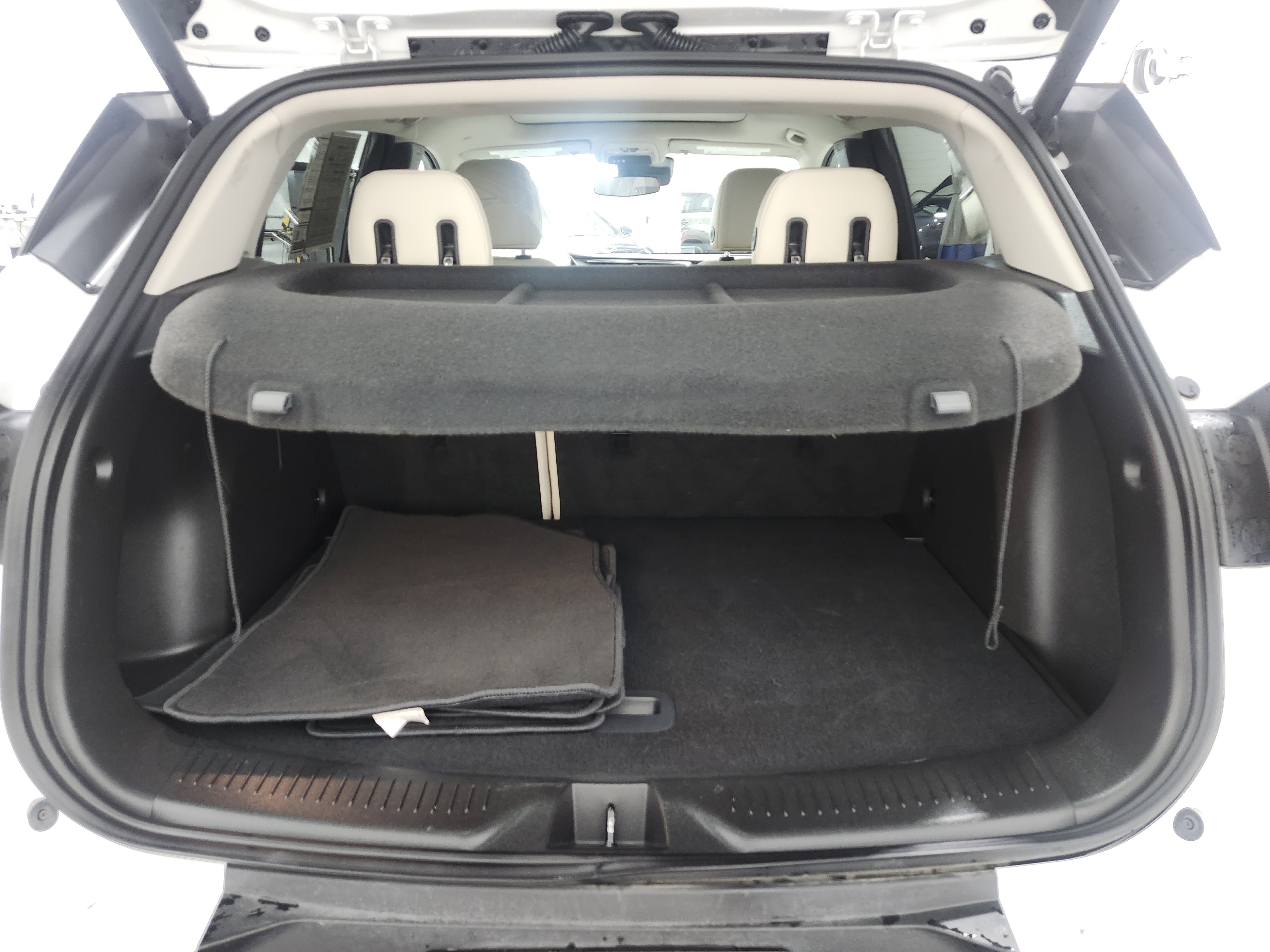 Used 2020 Buick Encore GX Select w/ Experience Buick Package AWD/4WD image 25
