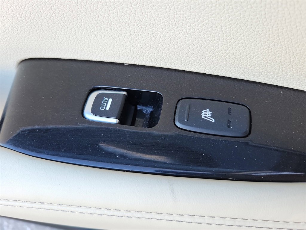 Used 2016 Kia Sorento SX w/ SXL Technology Package image 19