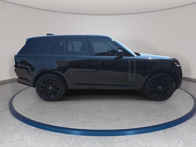 Certified 2023 Land Rover Range Rover First Edition AWD/4WD image 5