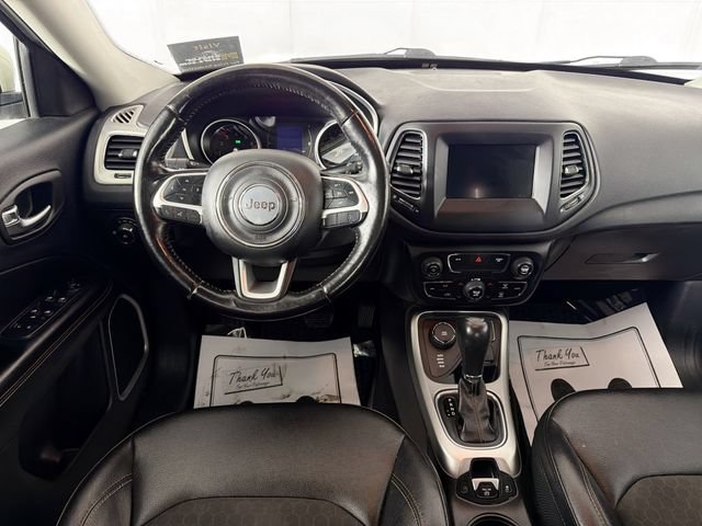 Used 2020 Jeep Compass Latitude w/ Cold Weather Group AWD/4WD image 21