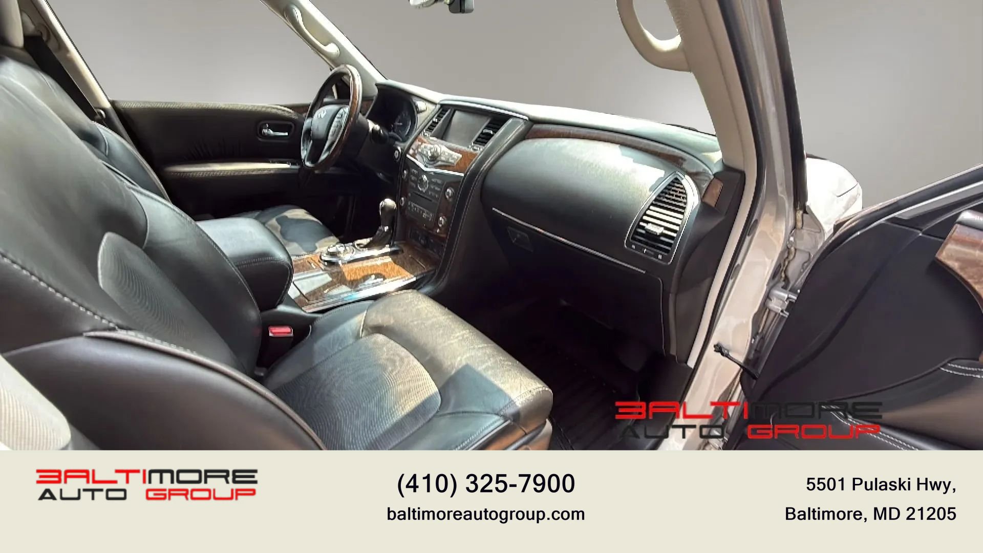 Used 2017 INFINITI QX80 4WD w/ Driver Assistance Package image 19