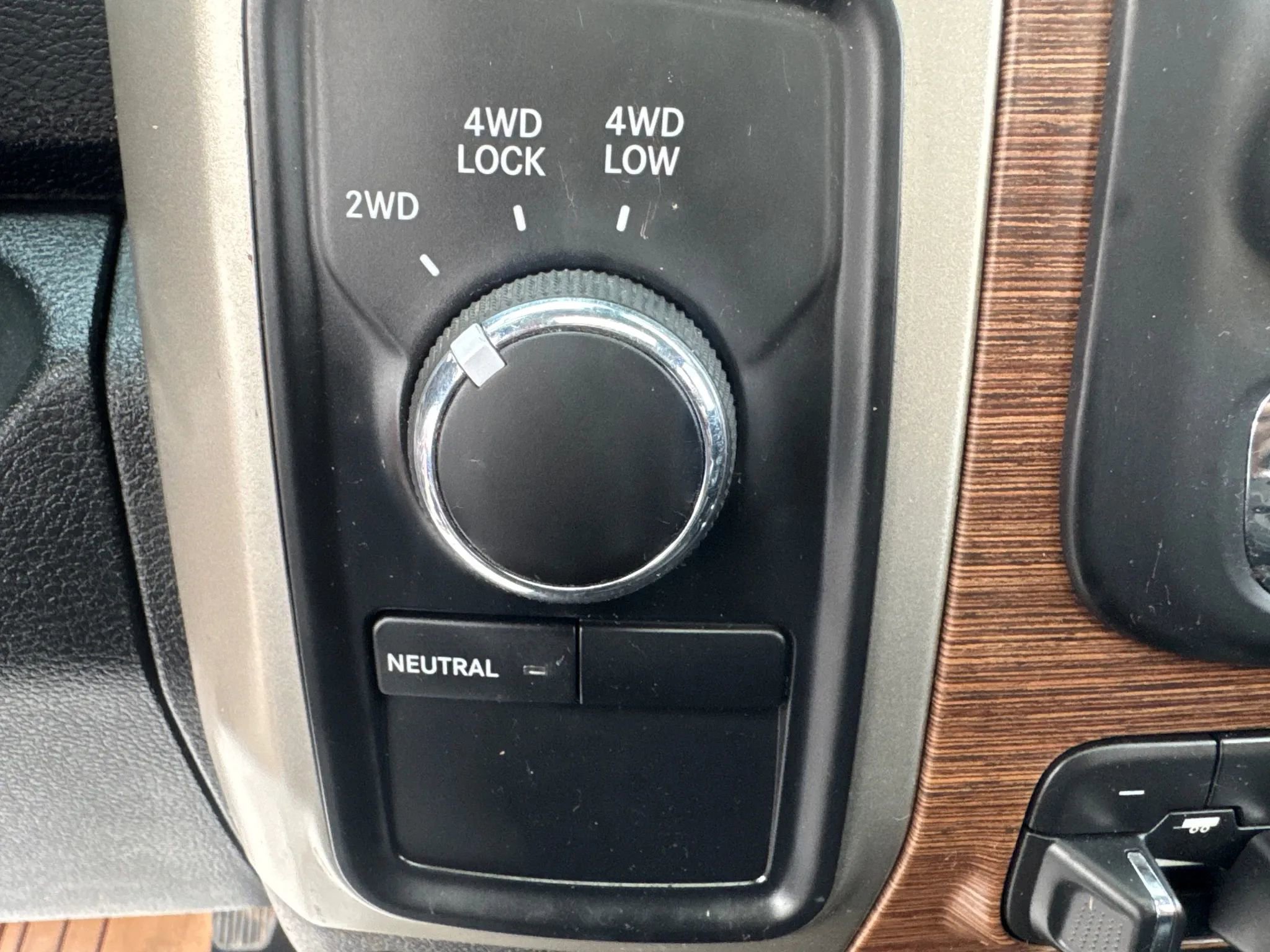 Used 2014 RAM 3500 Laramie w/ Black Appearance Group image 30