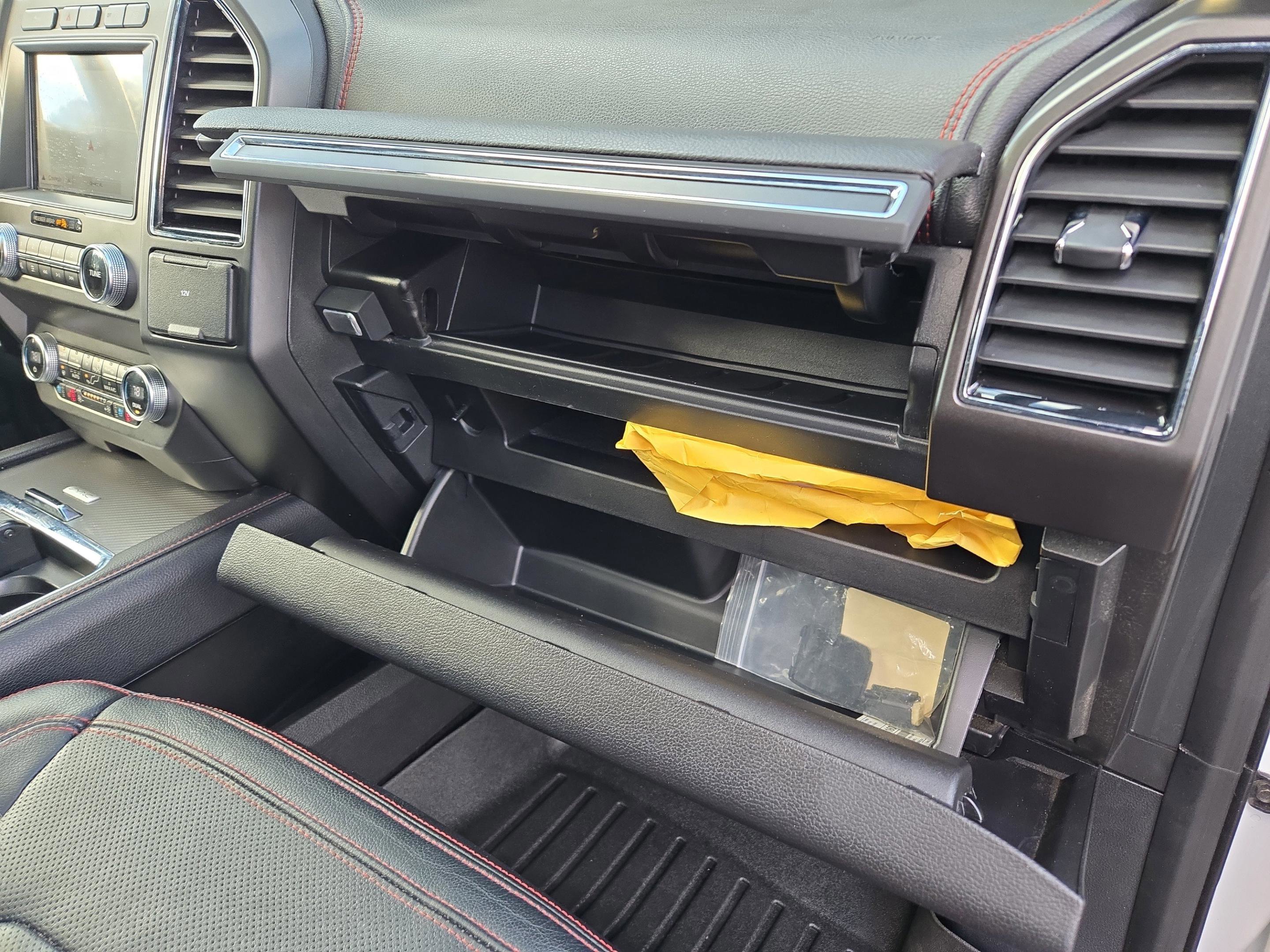 Used 2019 Ford Expedition Limited w/ Equipment Group 303A image 31