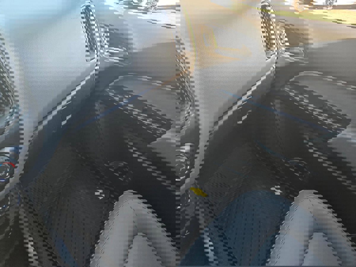 Used 2022 Chevrolet Colorado W/T w/ WT Convenience Package image 27