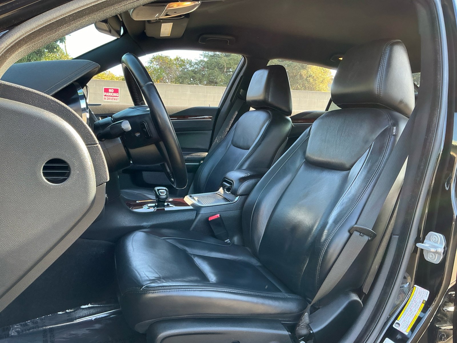 Used 2012 Chrysler 300 Limited image 18