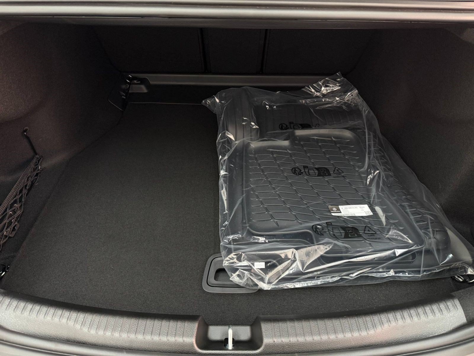 New 2026 Mercedes-Benz C 43 AMG 4MATIC Sedan image 22