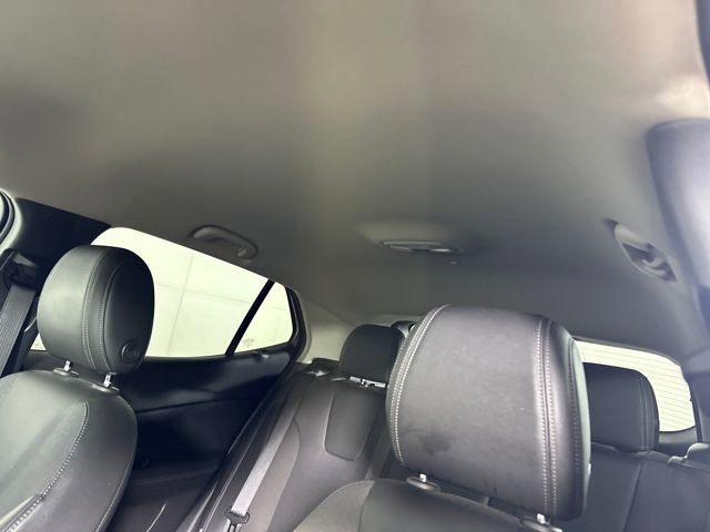 Used 2022 Buick Encore GX Select image 12