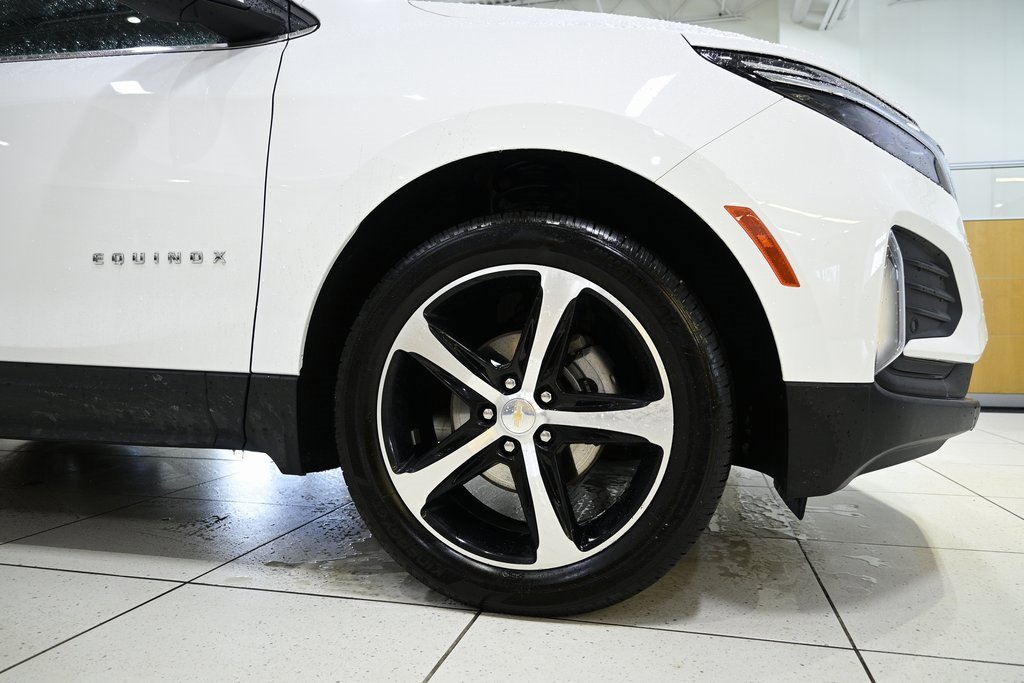 Used 2024 Chevrolet Equinox LT image 9