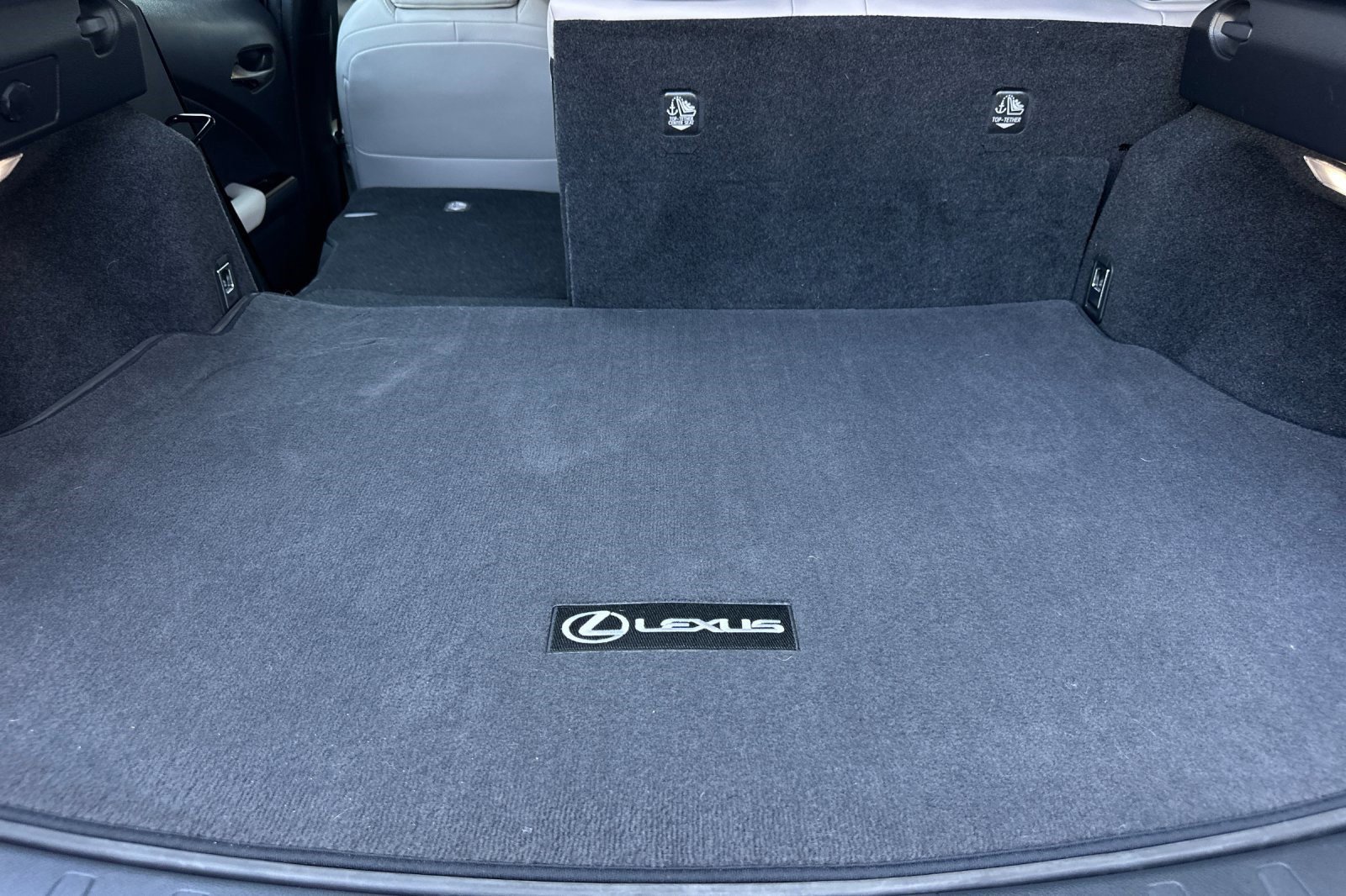 Certified 2023 Lexus UX 250h F Sport w/ Accessory Package (A2) image 33