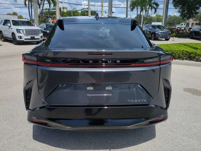 Used 2026 Lexus RZ 350e 2WD w/ Convenience Package image 5
