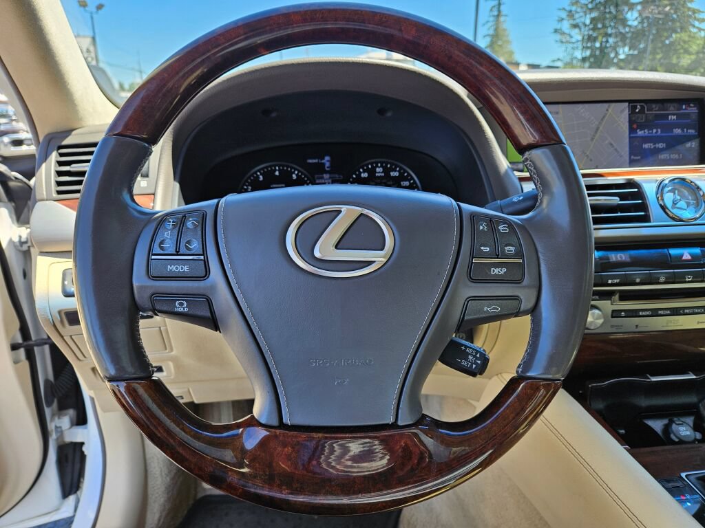 Used 2014 Lexus LS 460 L AWD/4WD image 22