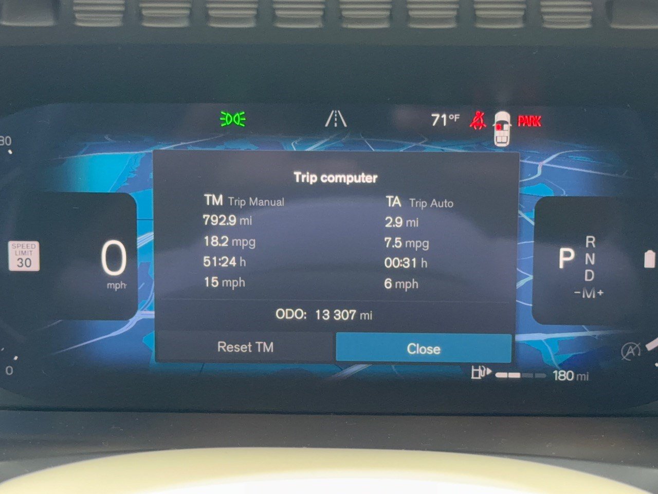 Certified 2025 Volvo XC90 B6 Core AWD/4WD image 26