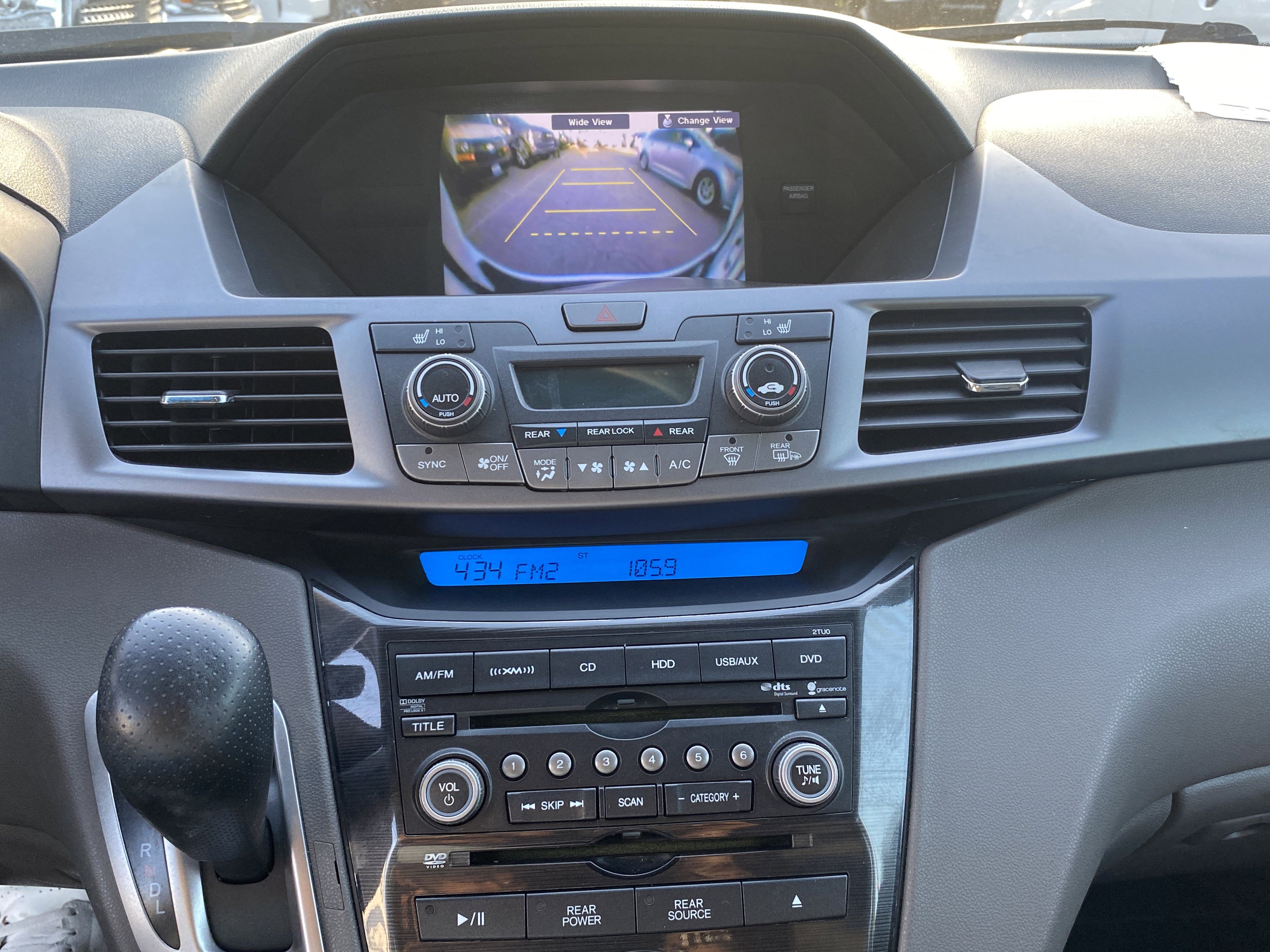 Used 2013 Honda Odyssey Touring Elite image 12