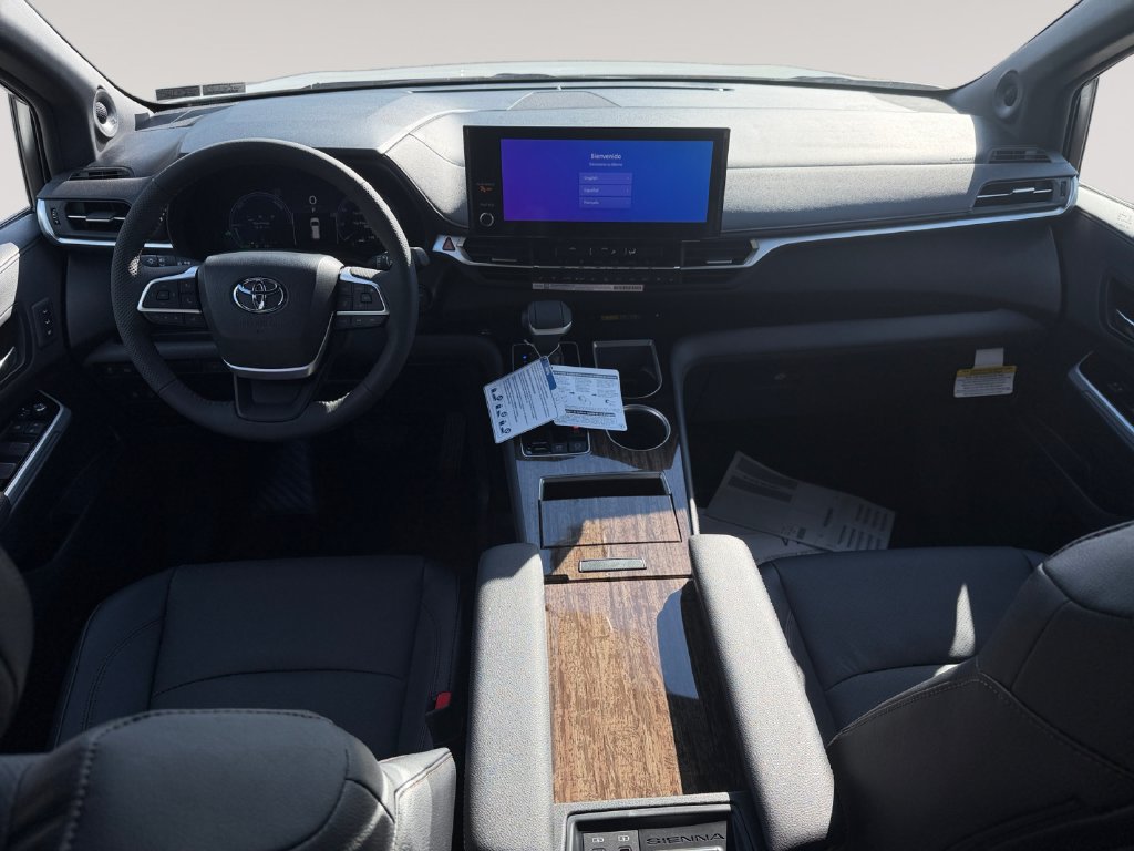 New 2026 Toyota Sienna Limited AWD/4WD image 10