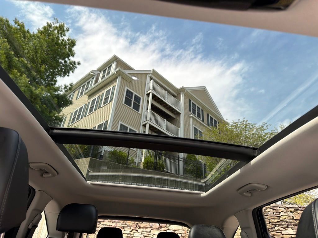 Used 2025 Kia Sorento EX w/ Panoramic Sunroof Package AWD/4WD image 22