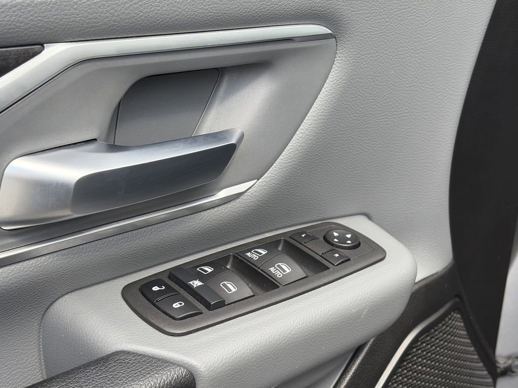 Used 2022 RAM 1500 Big Horn RWD image 18