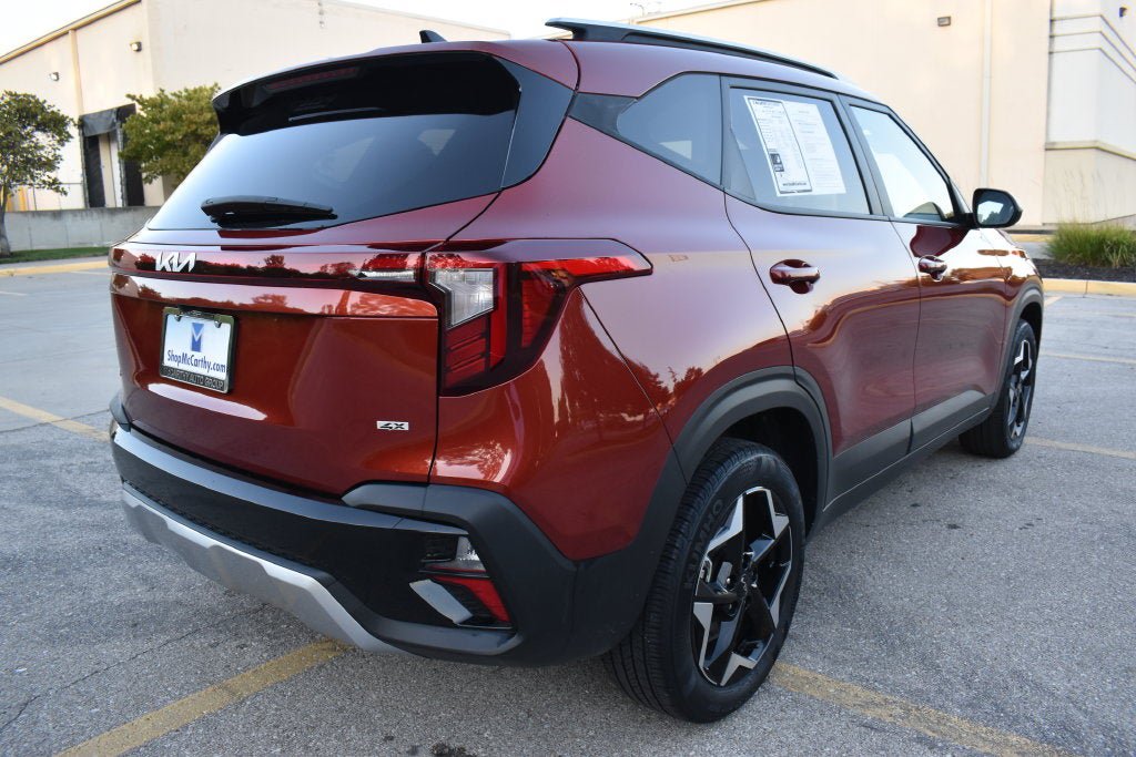 Used 2025 Kia Seltos S AWD/4WD image 10