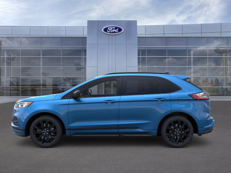 New 2024 Ford Edge SE w/ Black Appearance Package image 3