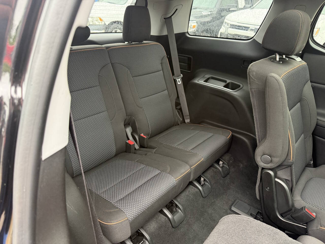 Used 2020 GMC Acadia AT4 w/ GMC Pro Grade Package AWD/4WD image 17