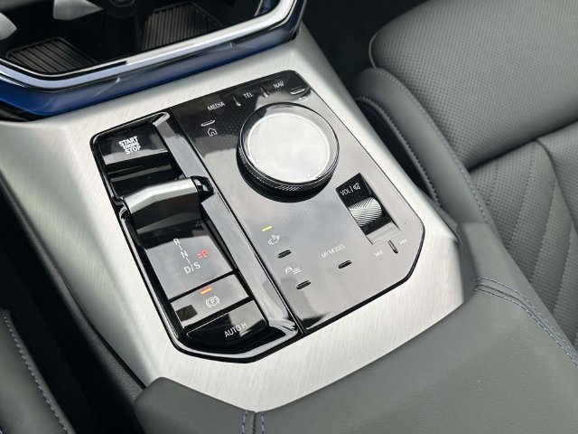New 2026 BMW X3 xDrive30i AWD/4WD image 17