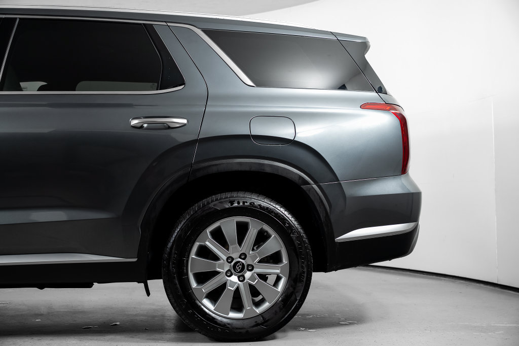 Certified 2024 Hyundai Palisade SEL FWD image 15